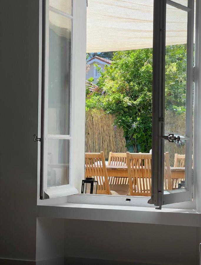Casa Andrea Appartement Tout A Pied Avec Grand Jardin Санарі-сюр-Мер Екстер'єр фото