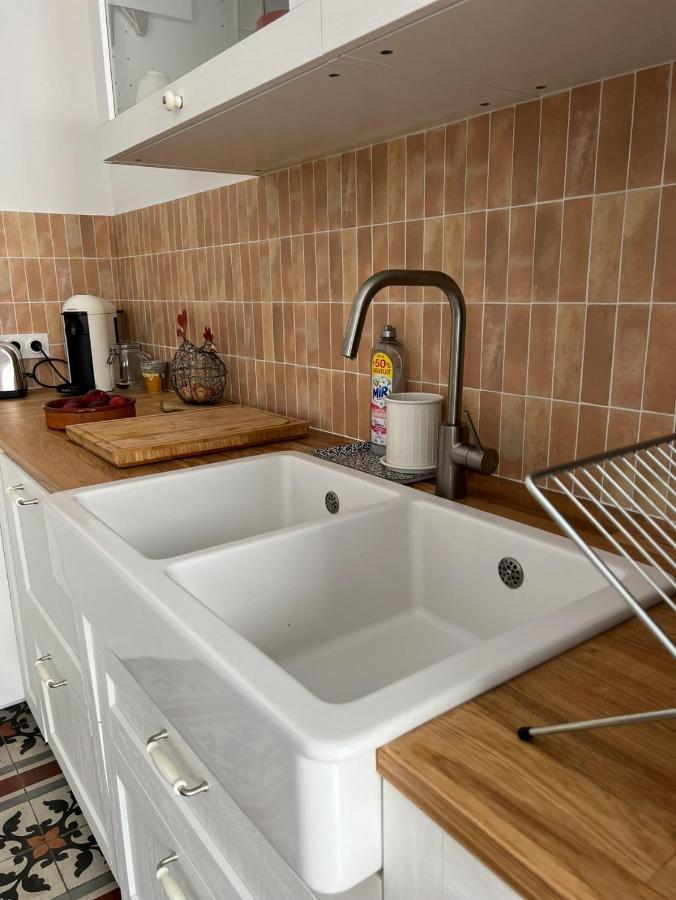 Casa Andrea Appartement Tout A Pied Avec Grand Jardin Санарі-сюр-Мер Екстер'єр фото
