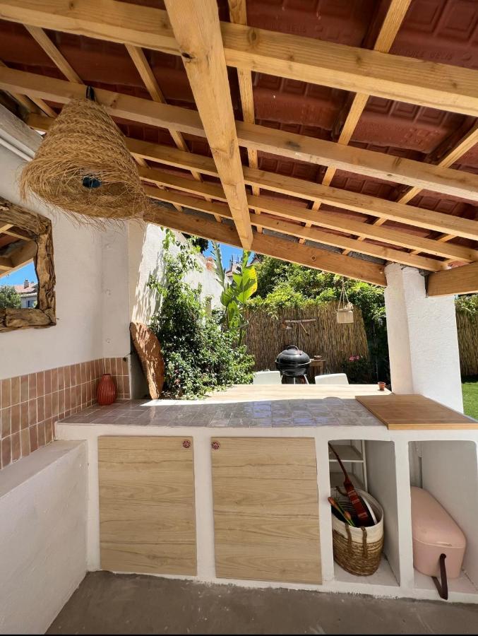 Casa Andrea Appartement Tout A Pied Avec Grand Jardin Санарі-сюр-Мер Екстер'єр фото