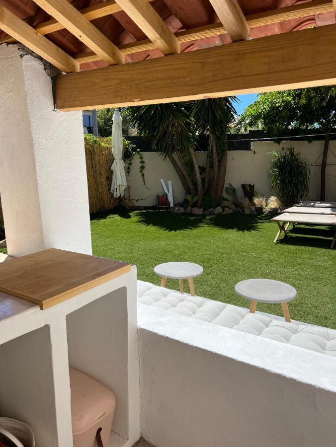 Casa Andrea Appartement Tout A Pied Avec Grand Jardin Санарі-сюр-Мер Екстер'єр фото