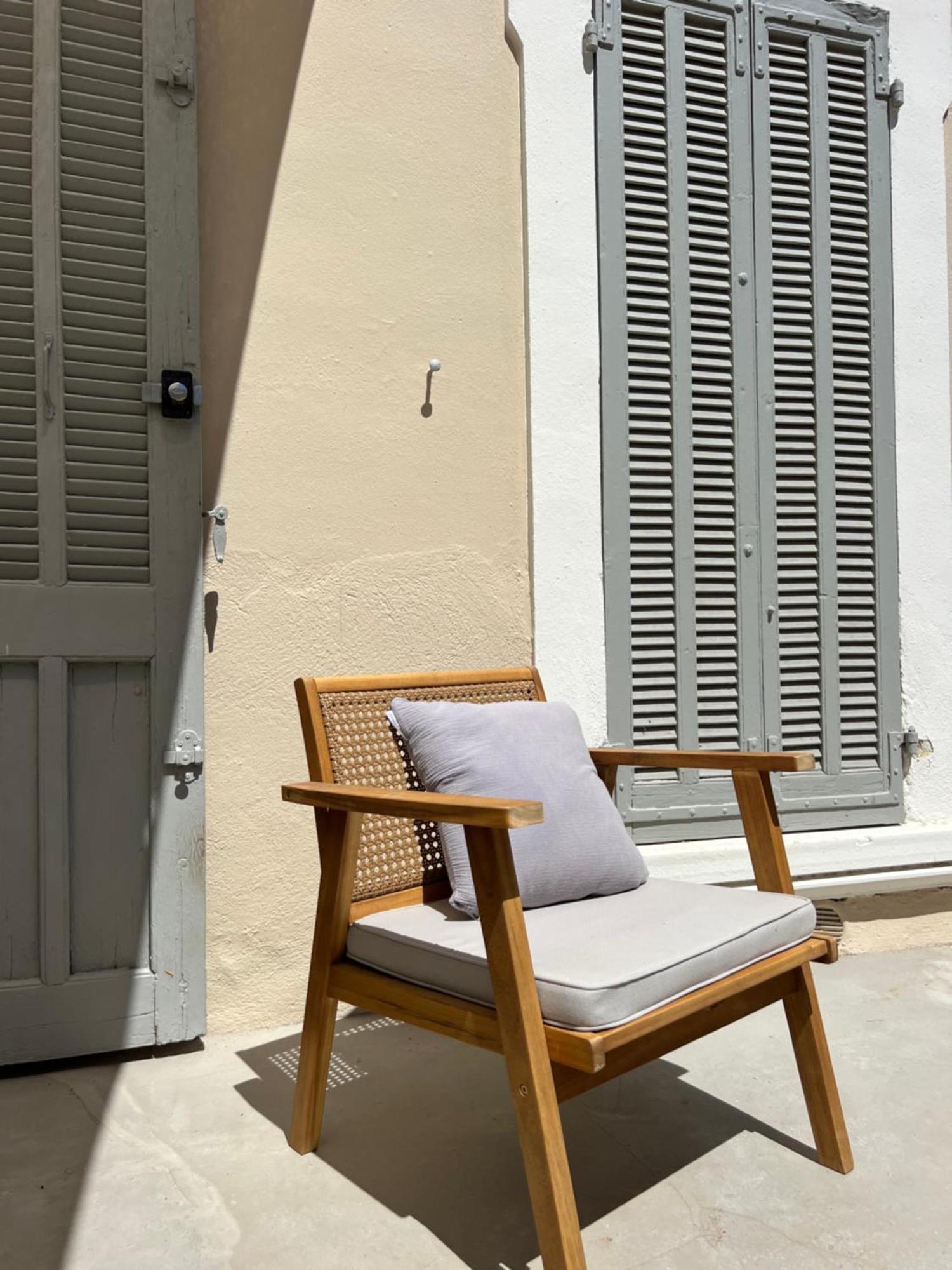 Casa Andrea Appartement Tout A Pied Avec Grand Jardin Санарі-сюр-Мер Екстер'єр фото